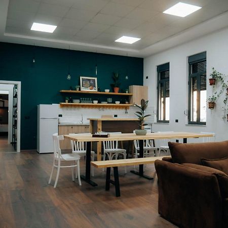 The Maze Hostel 티라나 외부 사진
