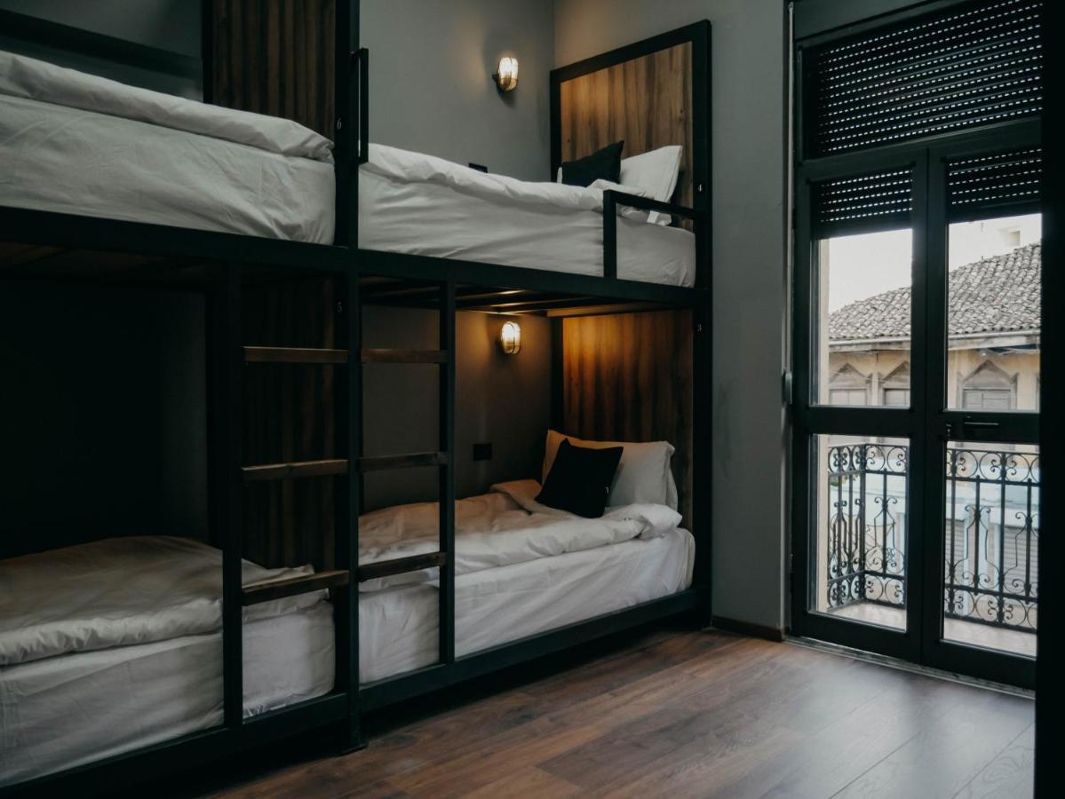 The Maze Hostel 티라나 외부 사진