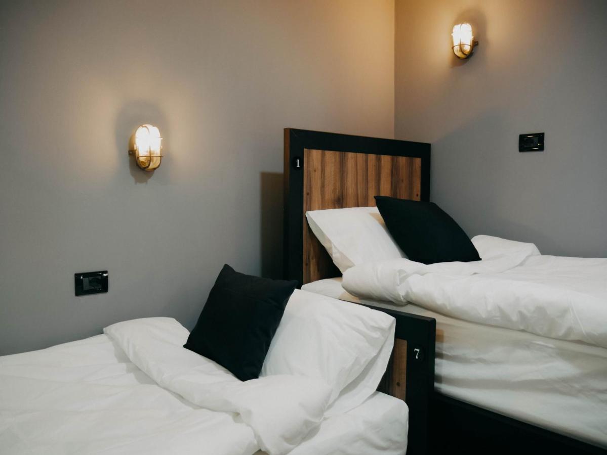 The Maze Hostel 티라나 외부 사진