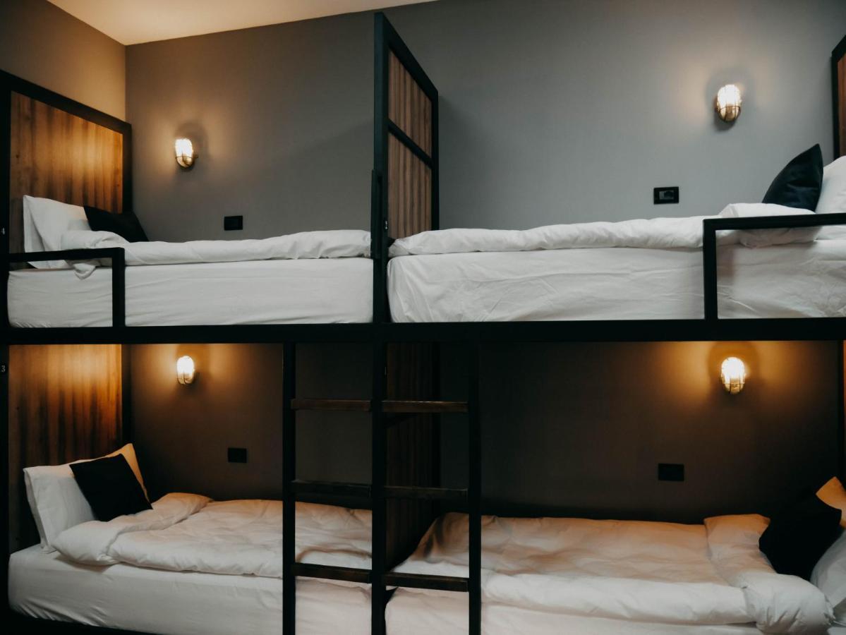 The Maze Hostel 티라나 외부 사진