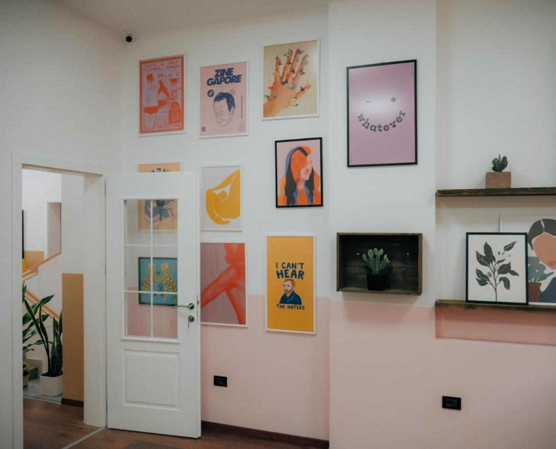The Maze Hostel 티라나 외부 사진