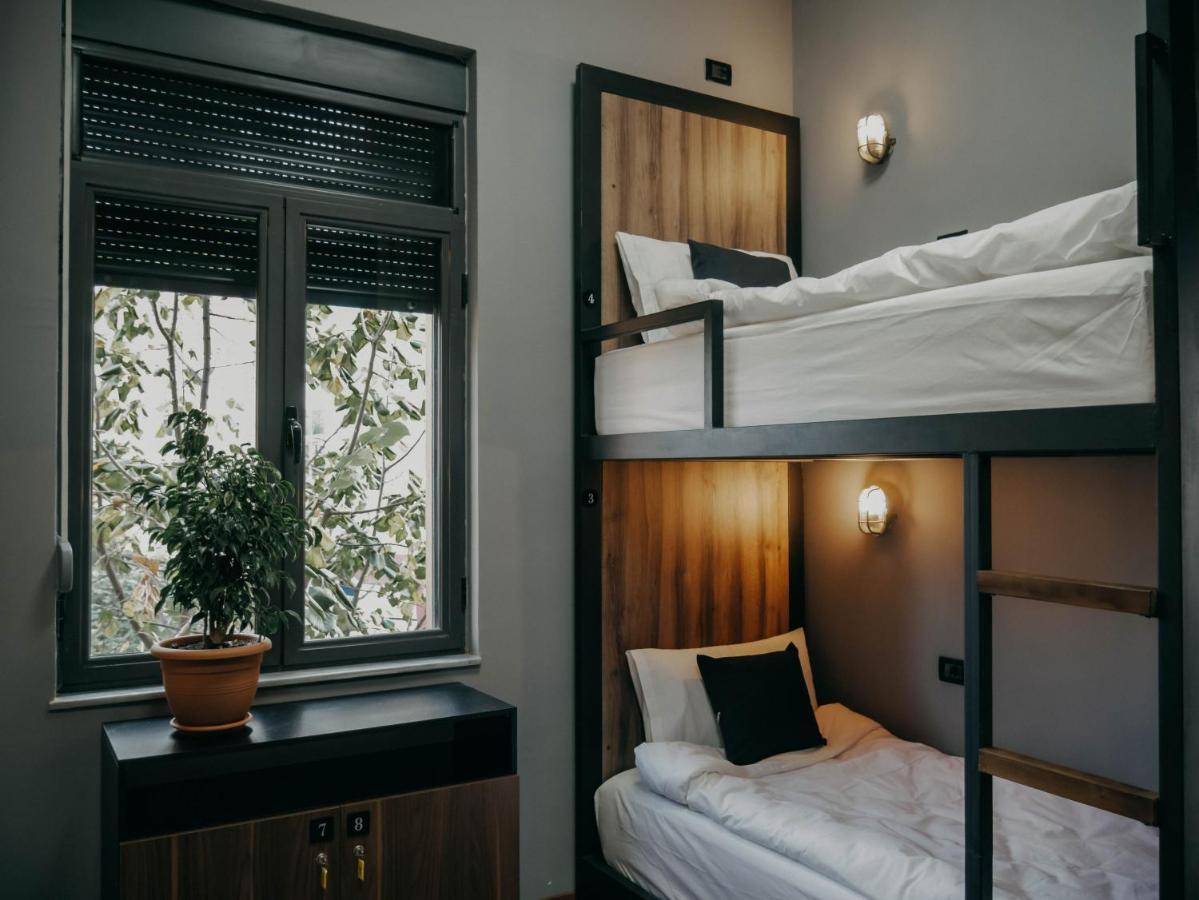 The Maze Hostel 티라나 외부 사진