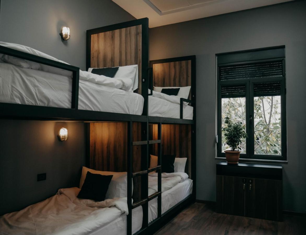 The Maze Hostel 티라나 외부 사진