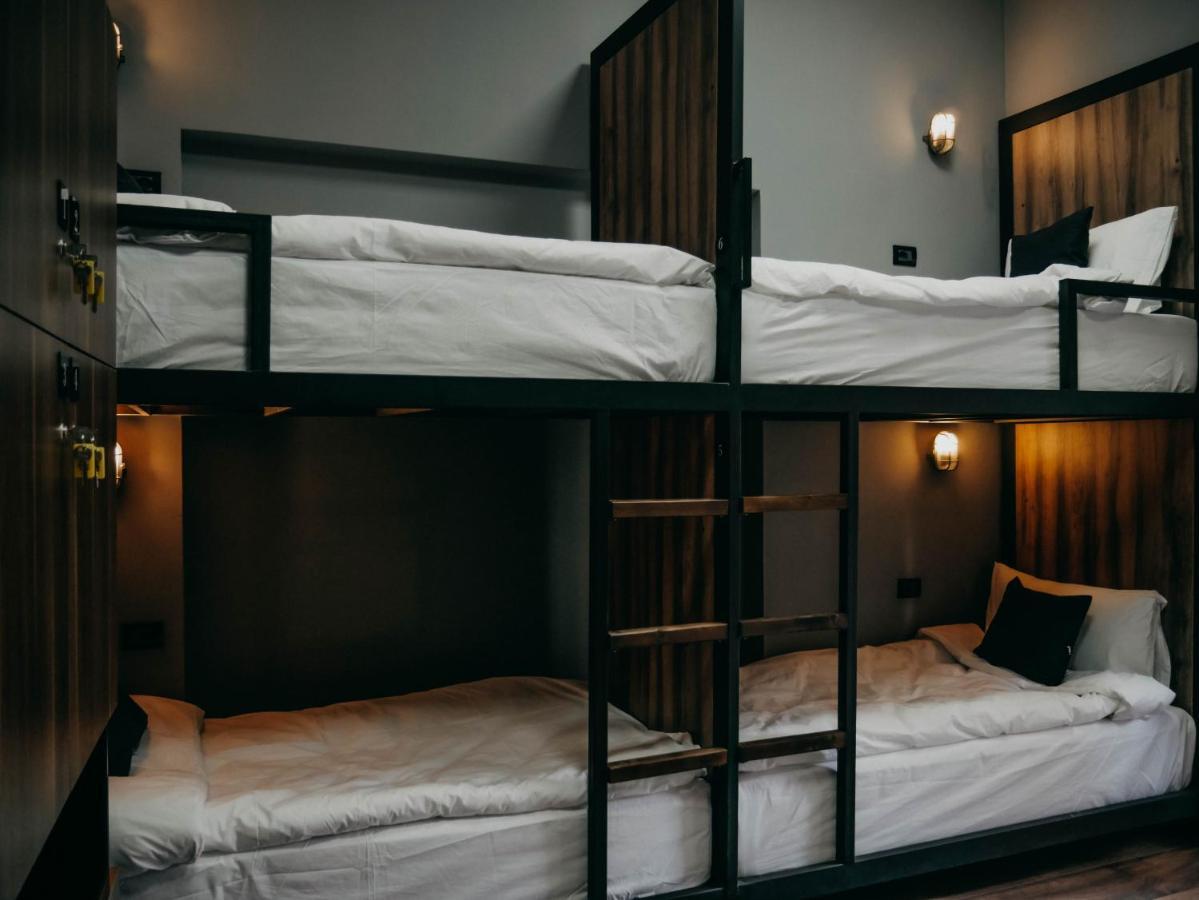 The Maze Hostel 티라나 외부 사진